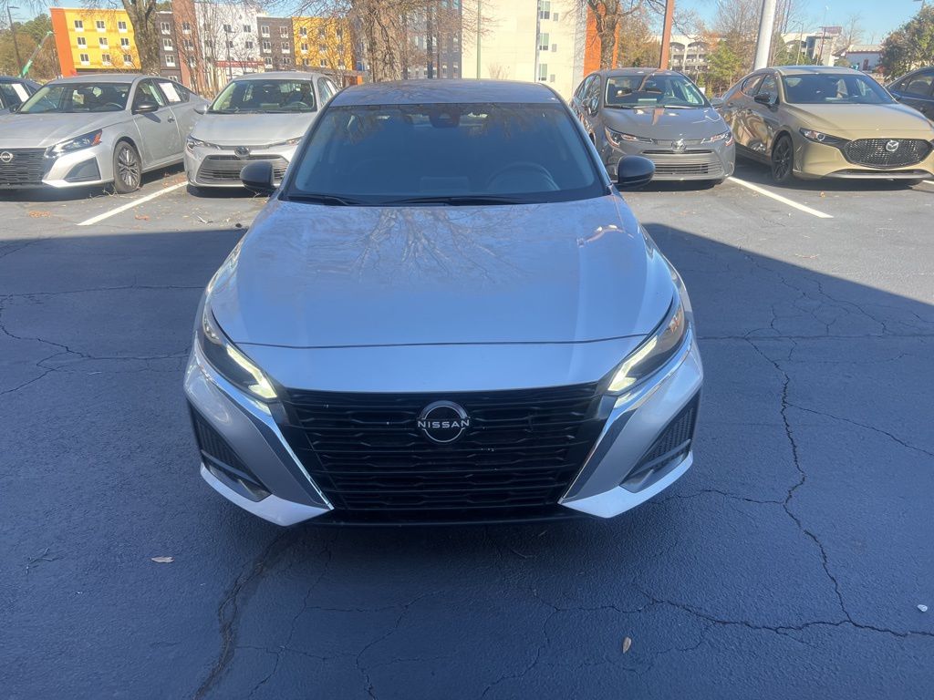 Thumbnail: 2024 Nissan Altima - 2