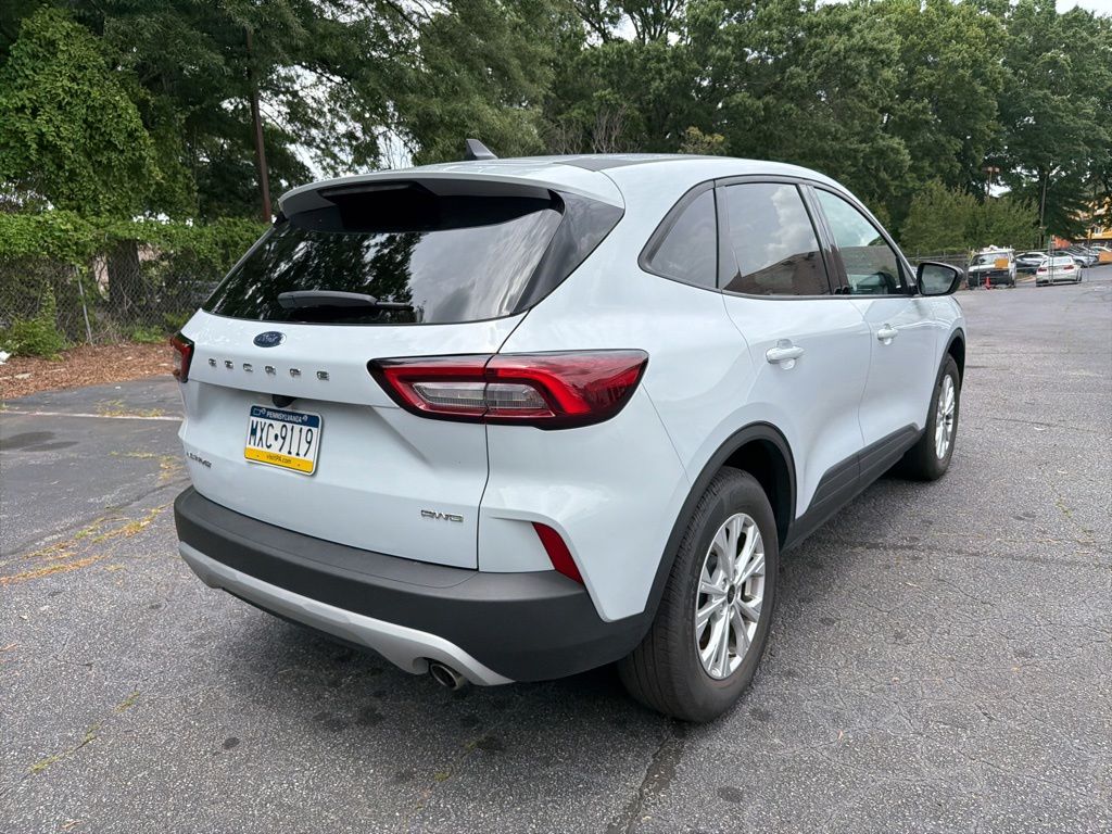 Thumbnail: 2025 Ford Escape - 8