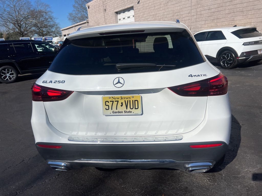 Thumbnail: 2025 Mercedes-Benz GLA - 6