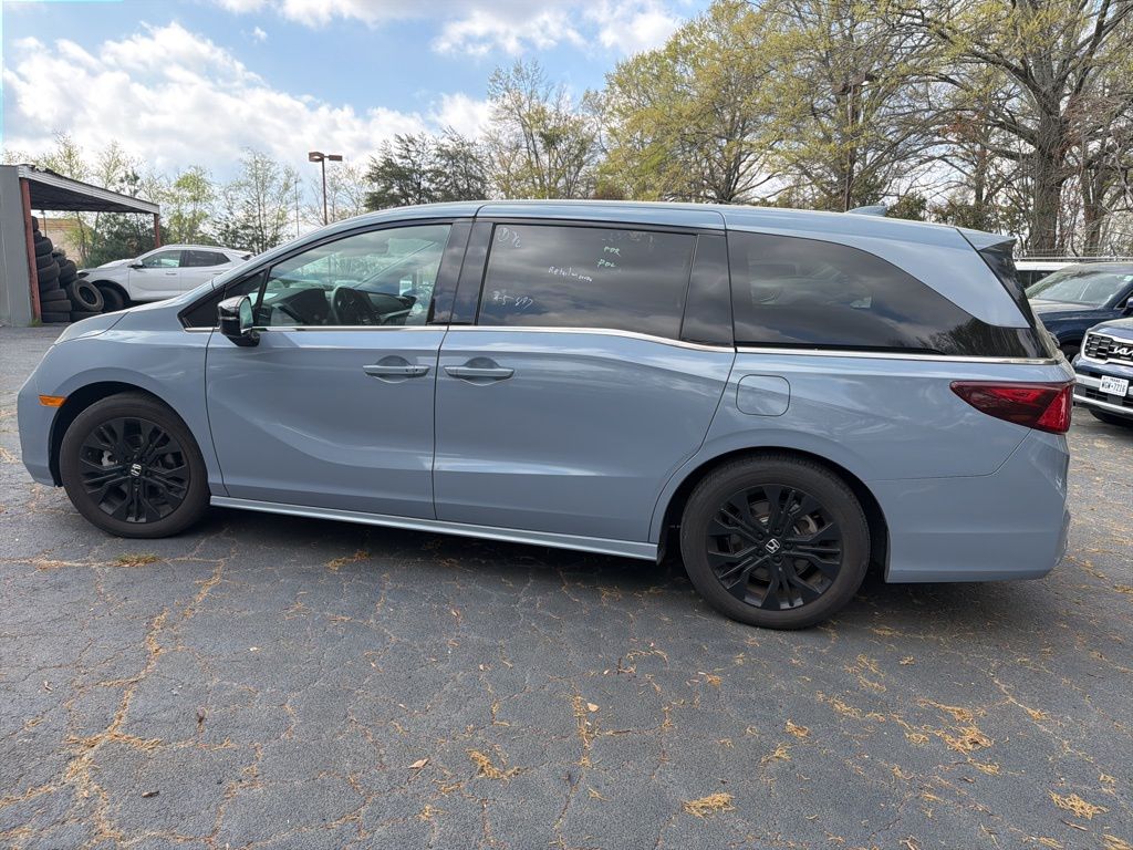 Thumbnail: 2025 Honda Odyssey - 8