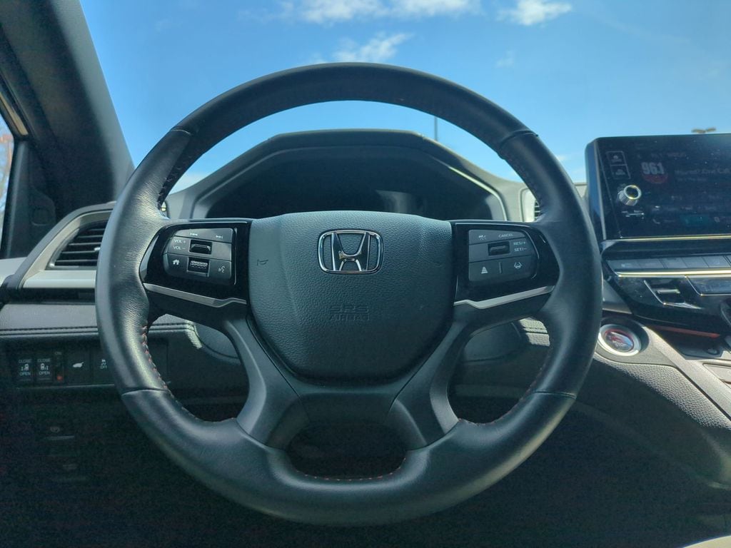 Thumbnail: 2025 Honda Odyssey - 23