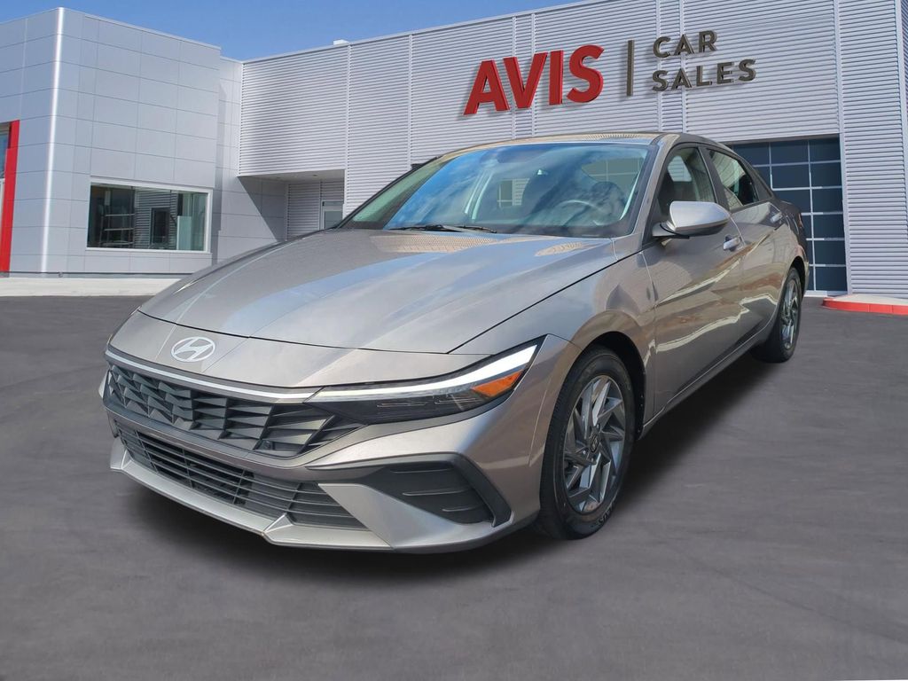 Thumbnail: 2024 Hyundai Elantra - 1