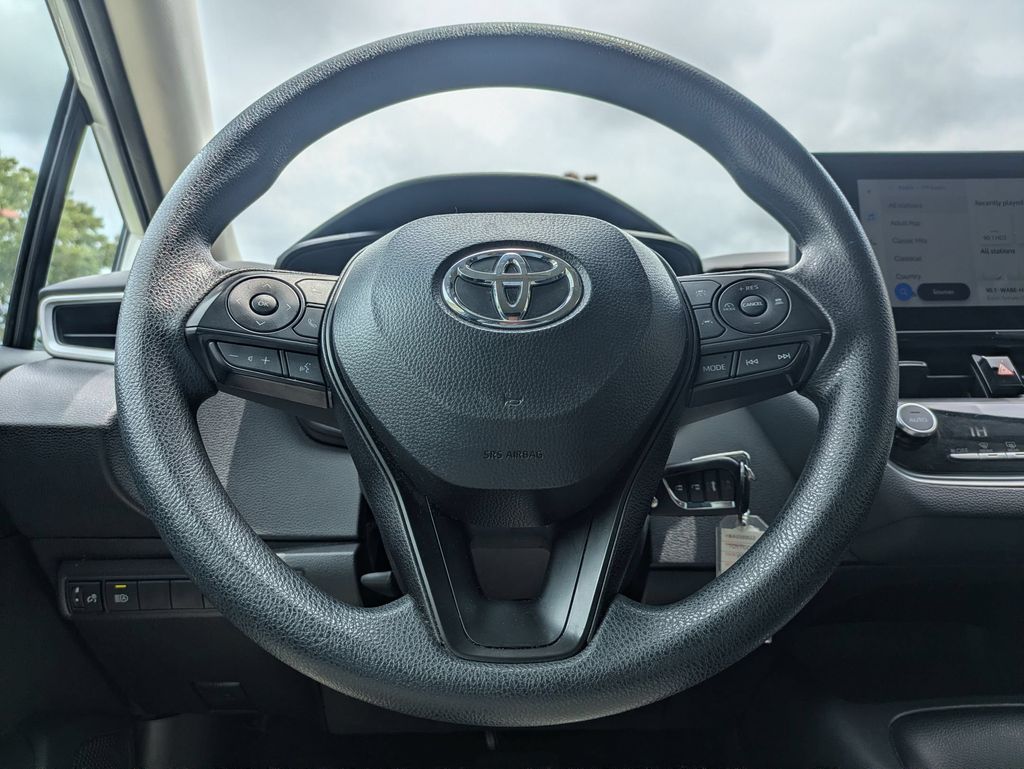Thumbnail: 2025 Toyota Corolla - 22