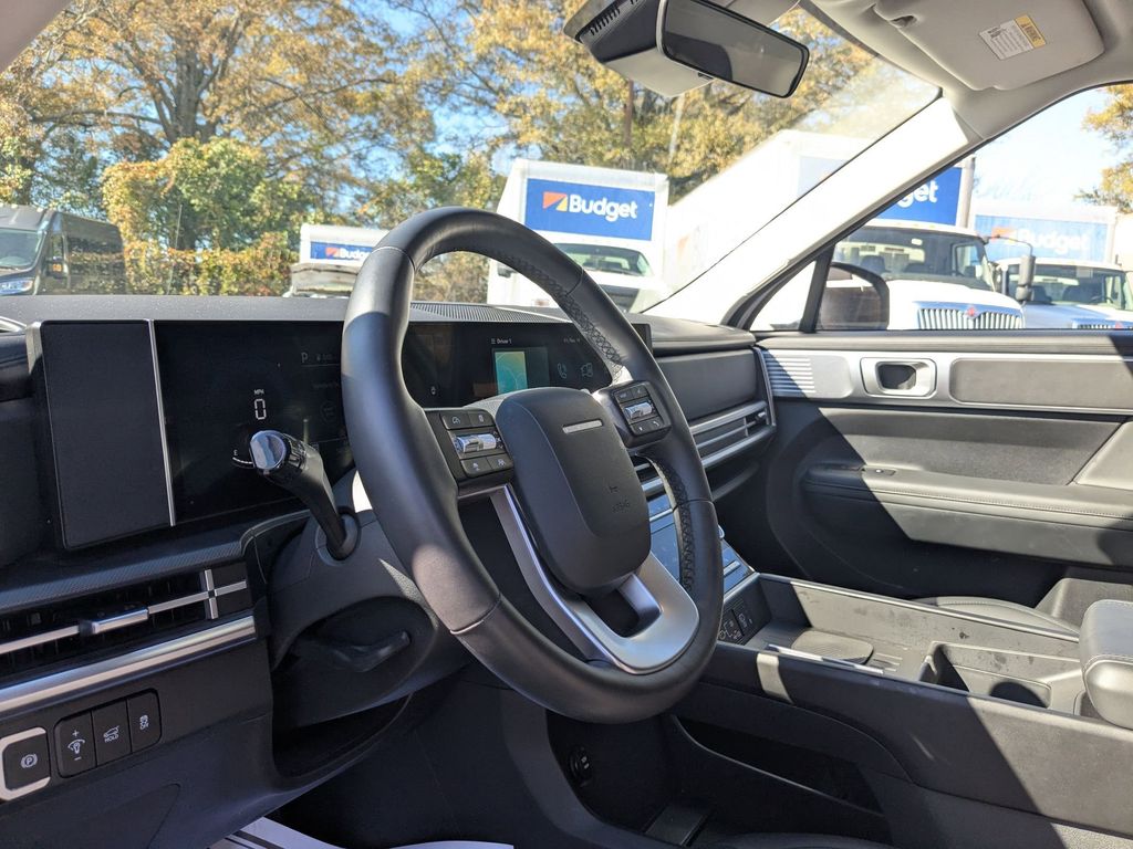 Thumbnail: 2025 Hyundai Santa Fe - 14