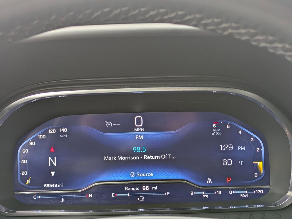 Thumbnail: 2023 Chevrolet Suburban - 15