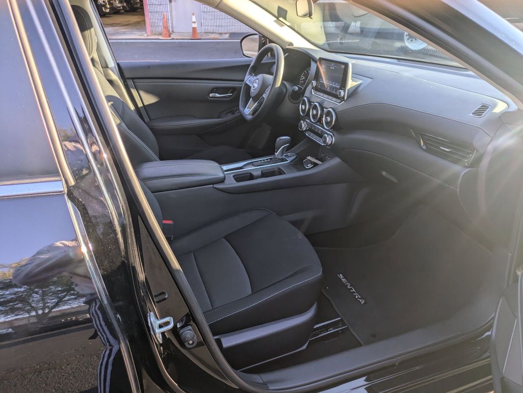 Thumbnail: 2024 Nissan Sentra - 34