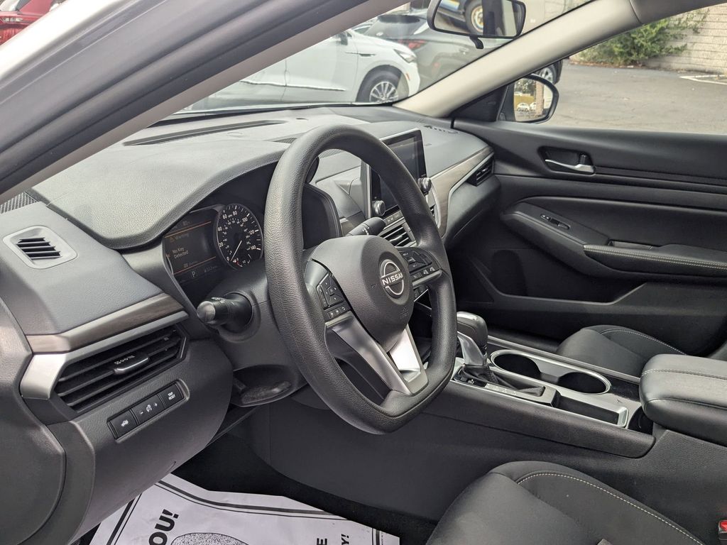 Thumbnail: 2024 Nissan Altima - 14