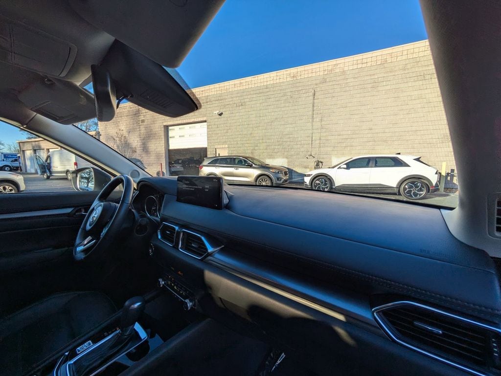 Thumbnail: 2025 Mazda CX-5 - 32