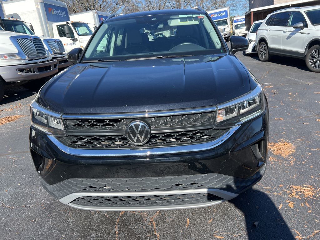 Thumbnail: 2024 Volkswagen Taos - 2