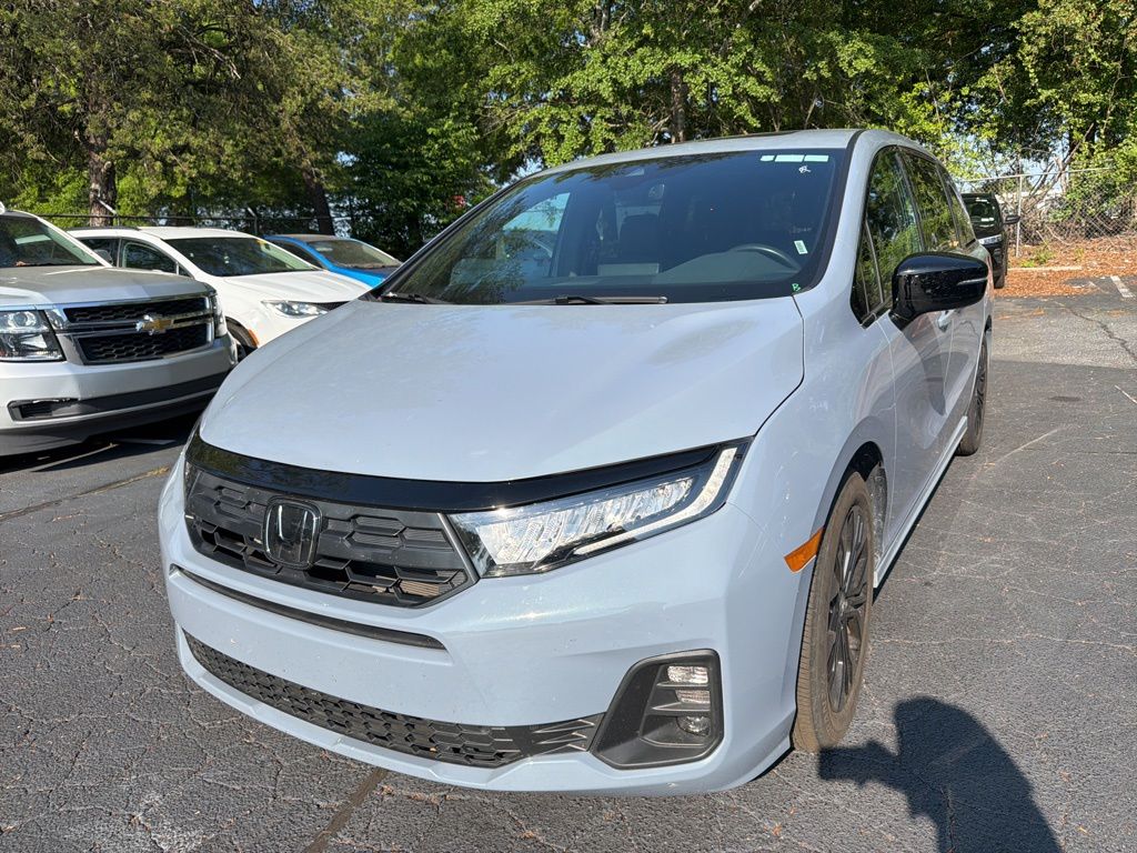 2025 Honda Odyssey's photo
