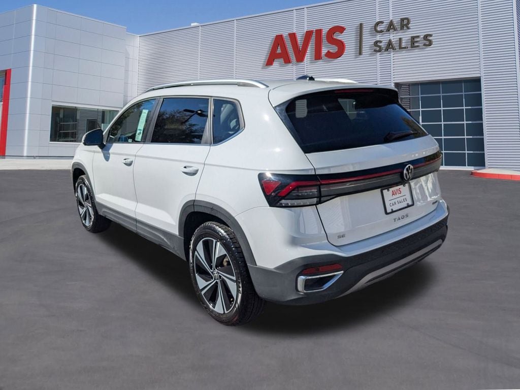 Thumbnail: 2025 Volkswagen Taos - 9