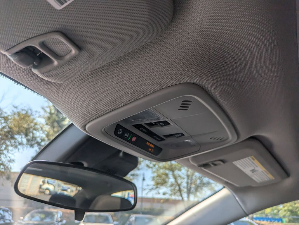 Thumbnail: 2024 Chevrolet Malibu - 23