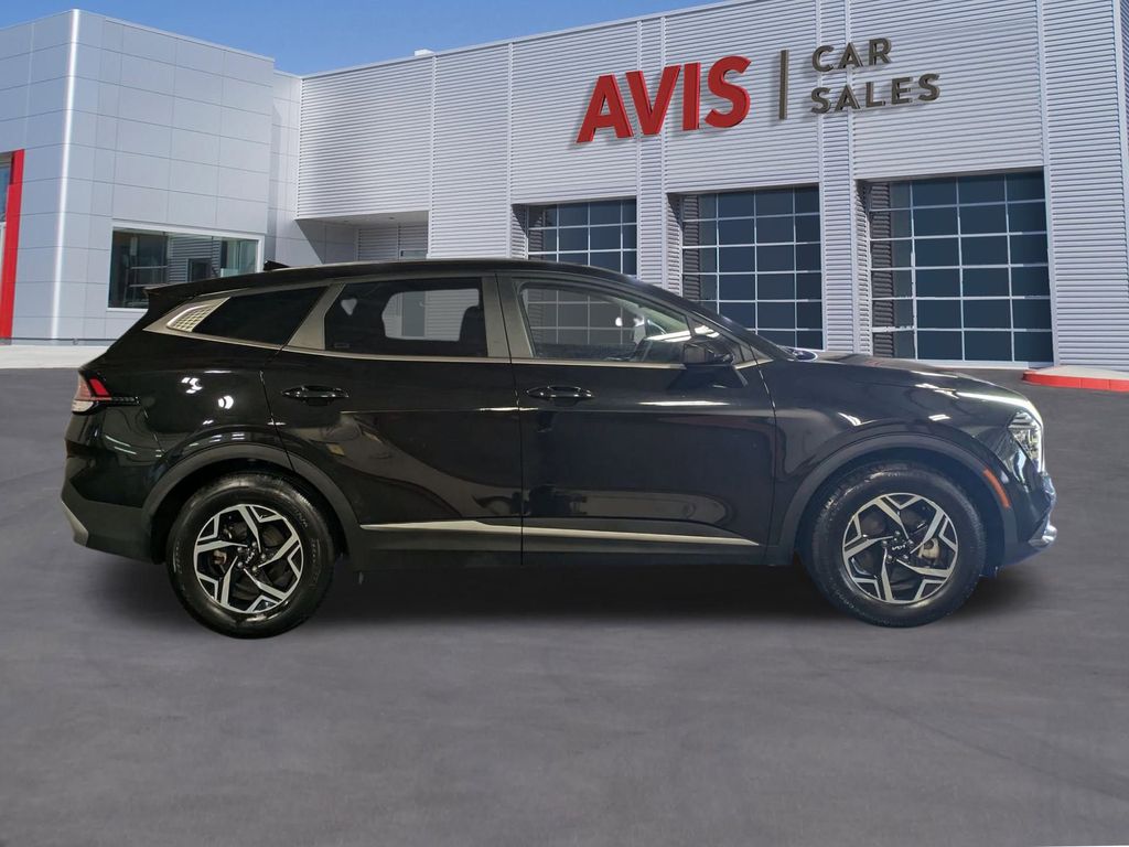 Thumbnail: 2024 Kia Sportage - 5
