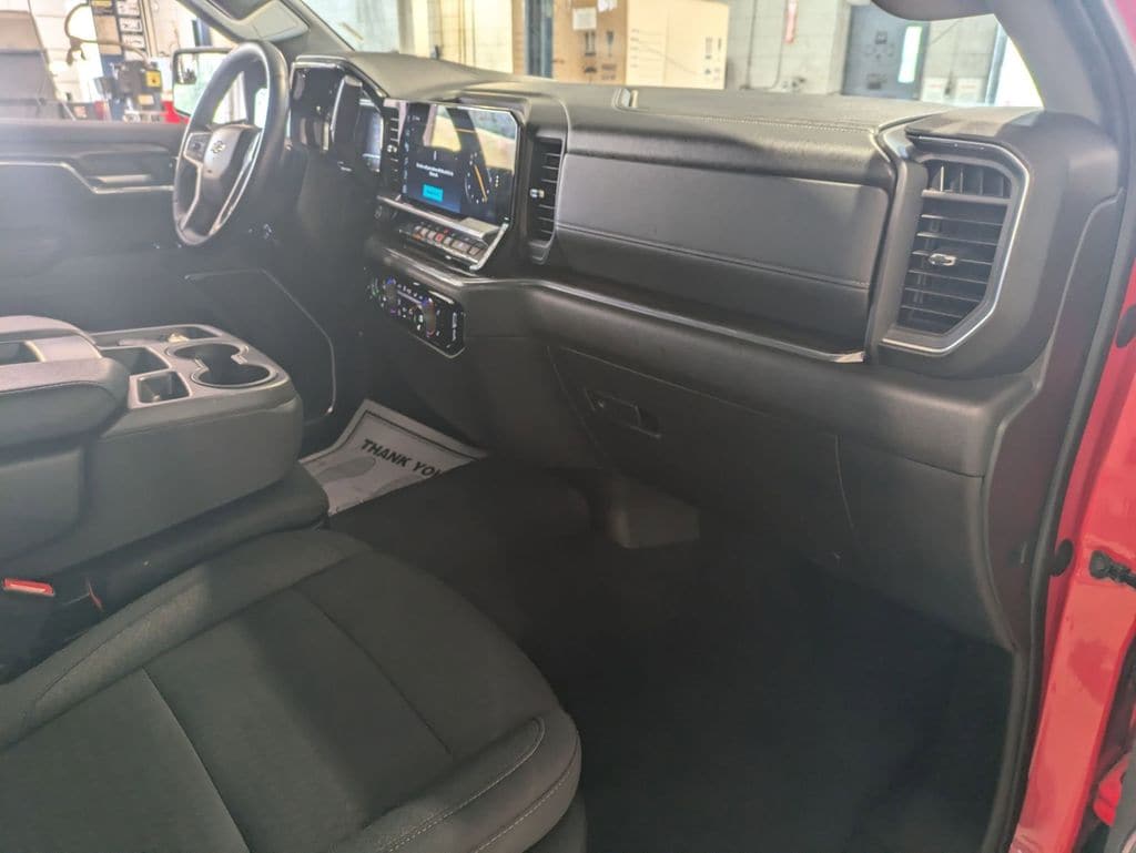 Thumbnail: 2023 Chevrolet Silverado 1500 - 35