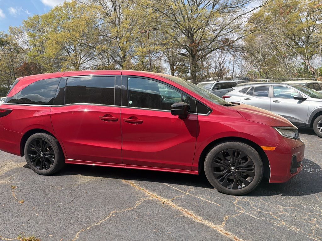 Thumbnail: 2025 Honda Odyssey - 4