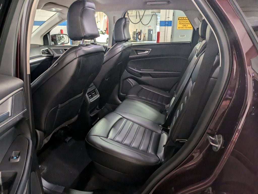 2024 Ford Edge  23