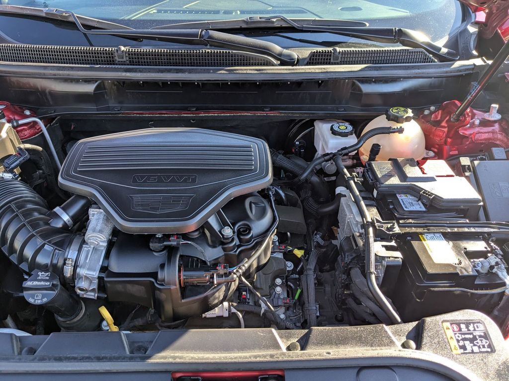 Thumbnail: 2024 Cadillac XT5 - 34