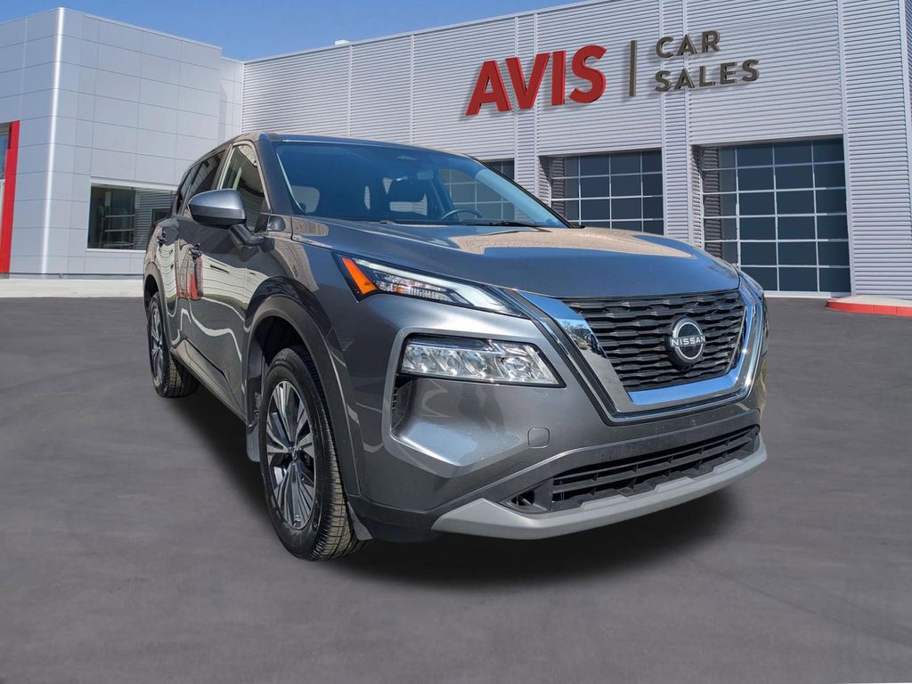 Thumbnail: 2023 Nissan Rogue - 3