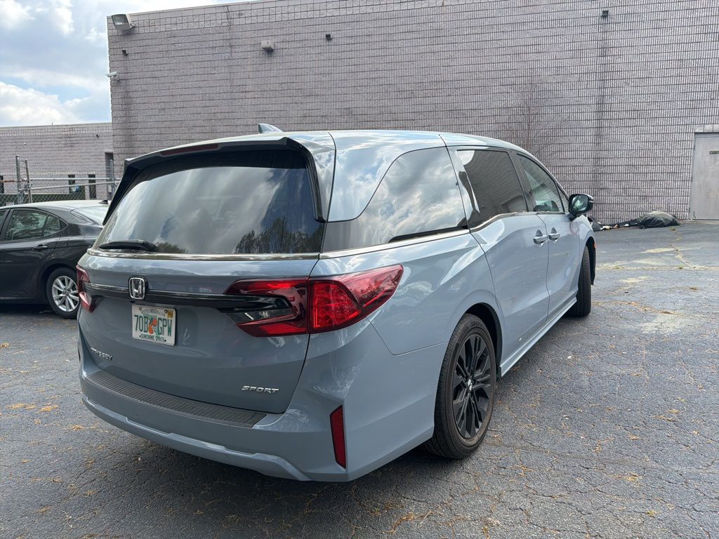 Thumbnail: 2025 Honda Odyssey - 6