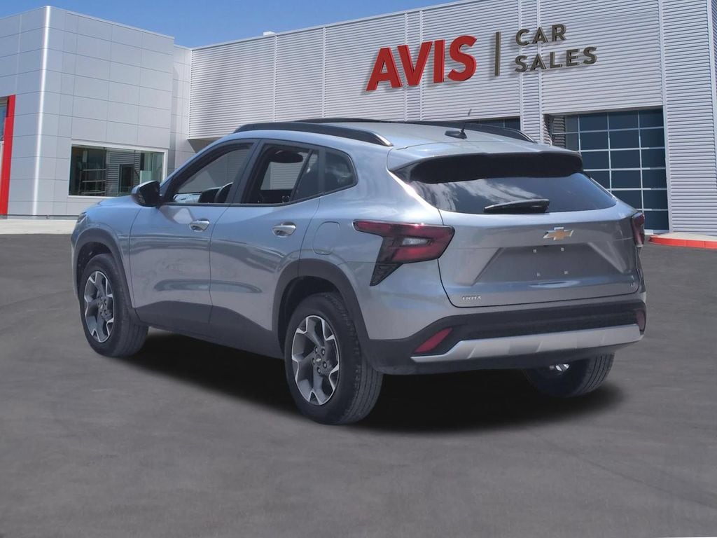 Thumbnail: 2025 Chevrolet Trax - 9