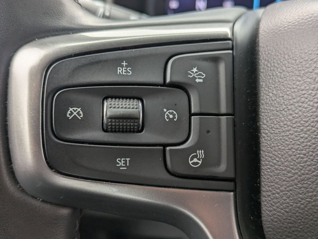 Thumbnail: 2024 Chevrolet Tahoe - 17