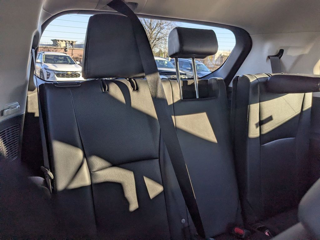 Thumbnail: 2025 Toyota Grand Highlander - 31