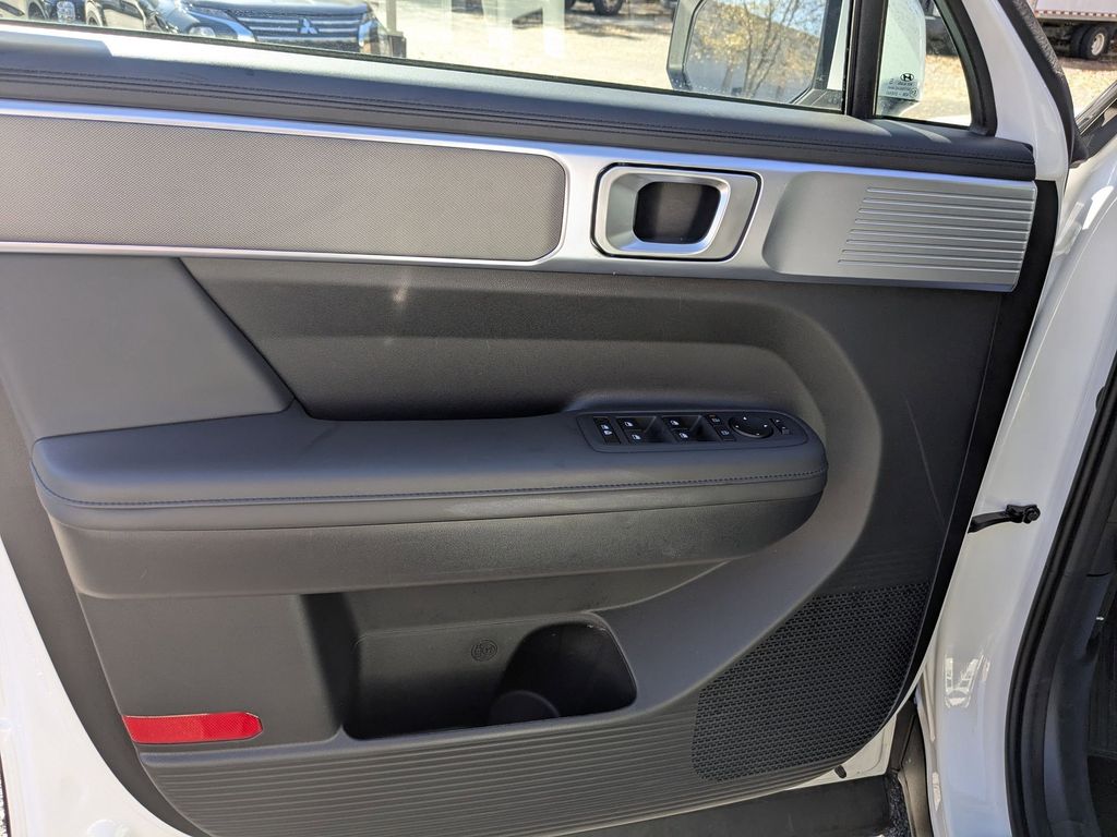 Thumbnail: 2025 Hyundai Santa Fe - 11