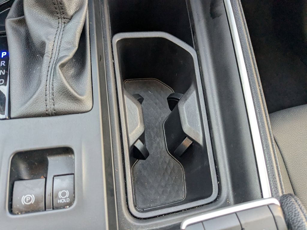 Thumbnail: 2025 Toyota Grand Highlander - 19