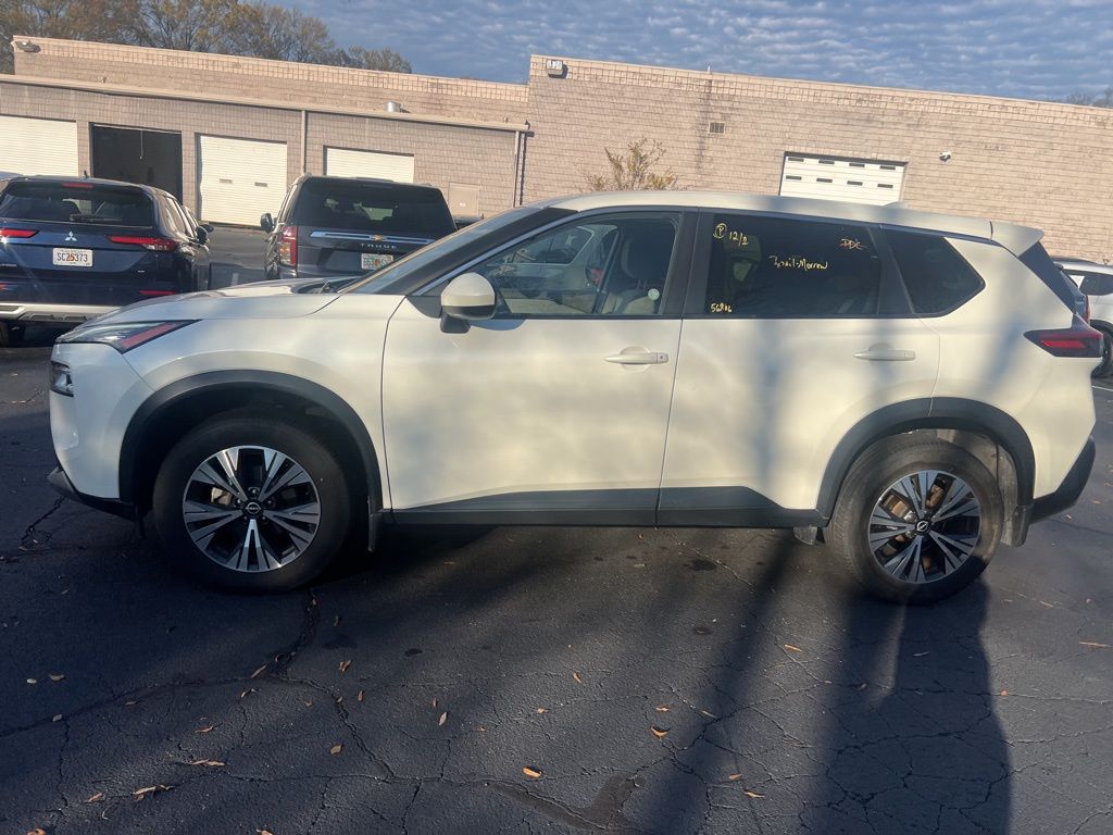 Thumbnail: 2023 Nissan Rogue - 9