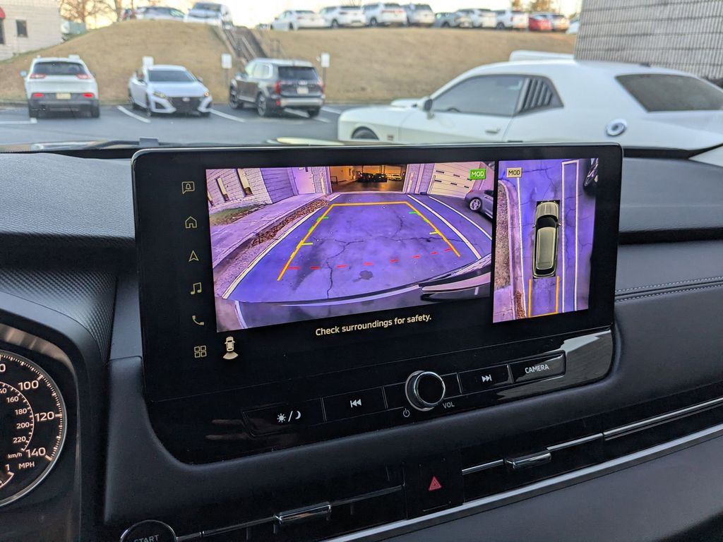 Thumbnail: 2025 Mitsubishi Outlander - 15