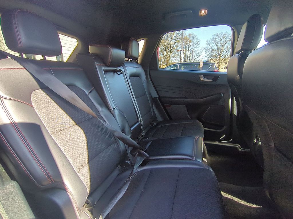 Thumbnail: 2025 Ford Escape - 29