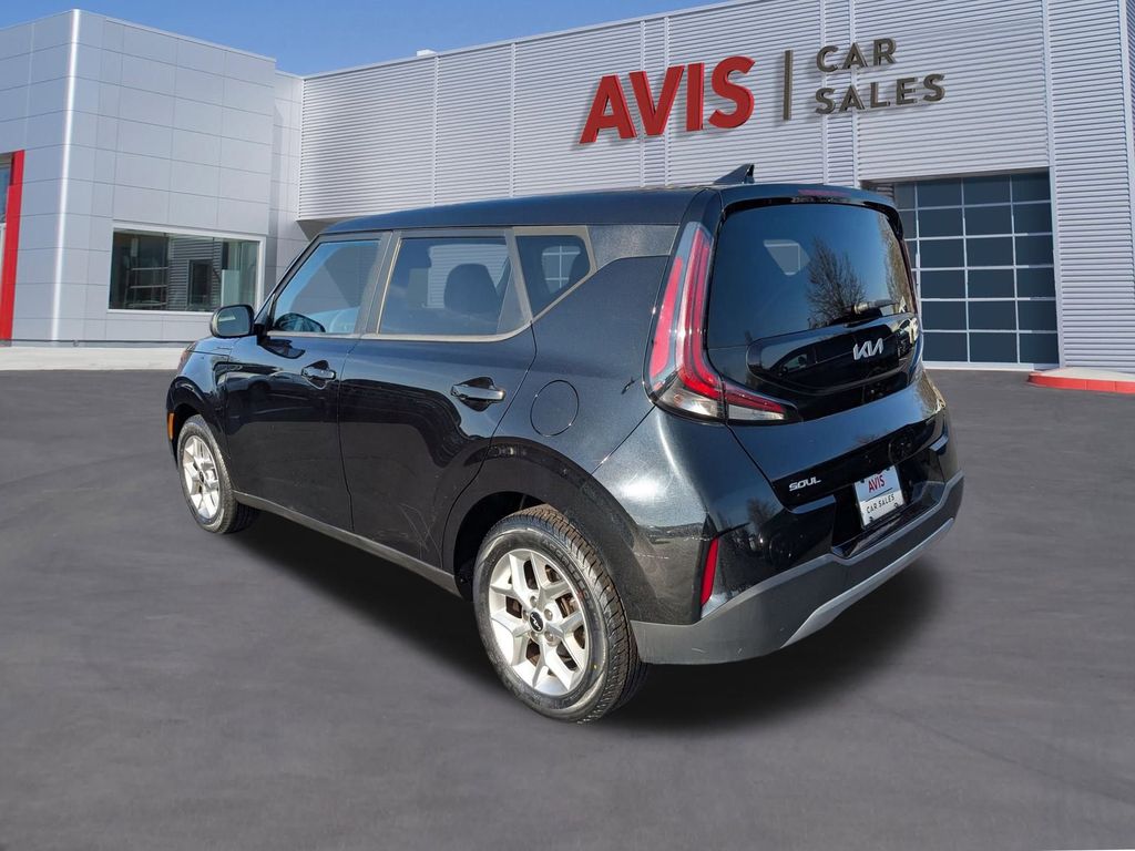 Thumbnail: 2024 Kia Soul - 9