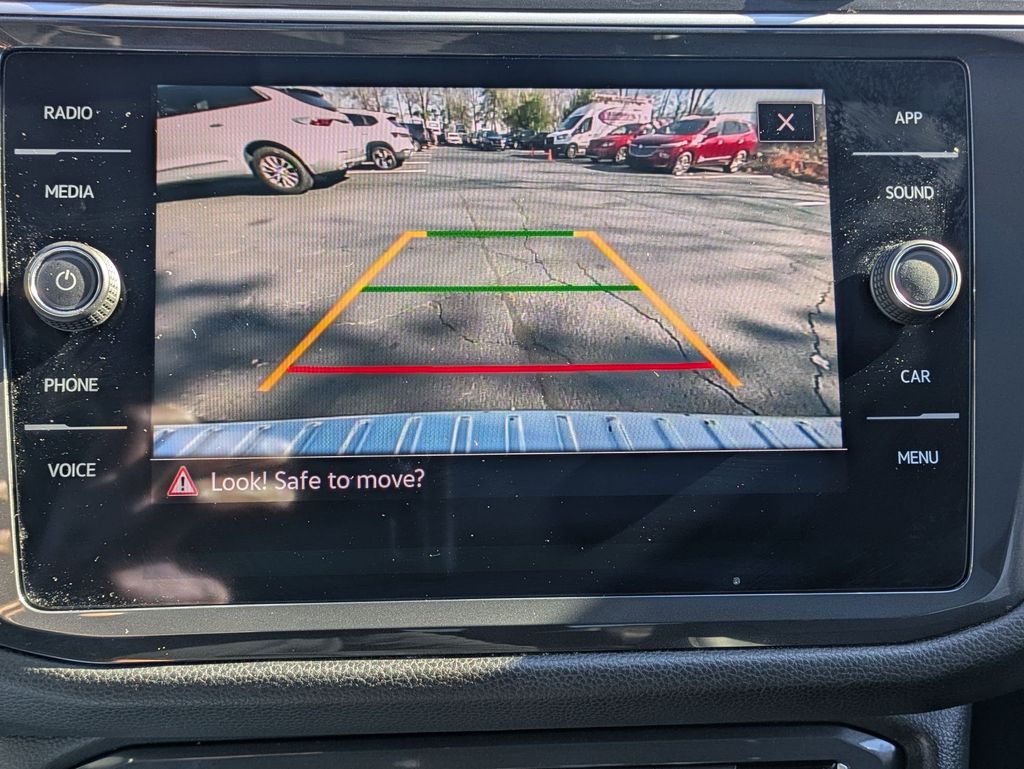 Thumbnail: 2024 Volkswagen Tiguan - 23