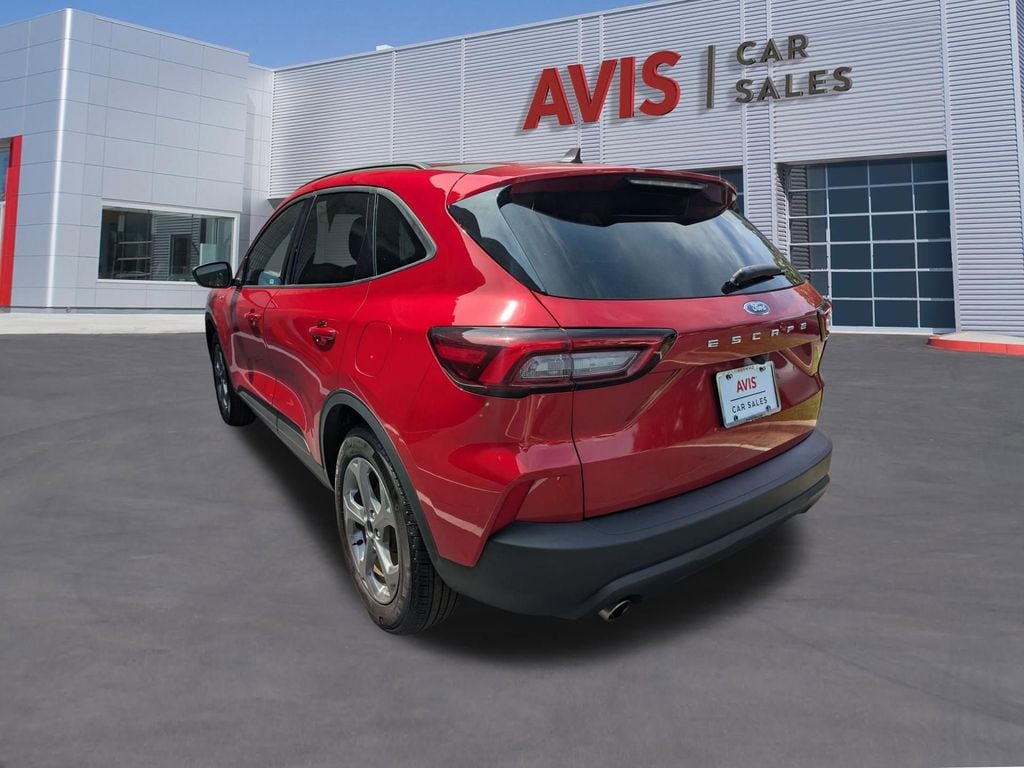 Thumbnail: 2025 Ford Escape - 9