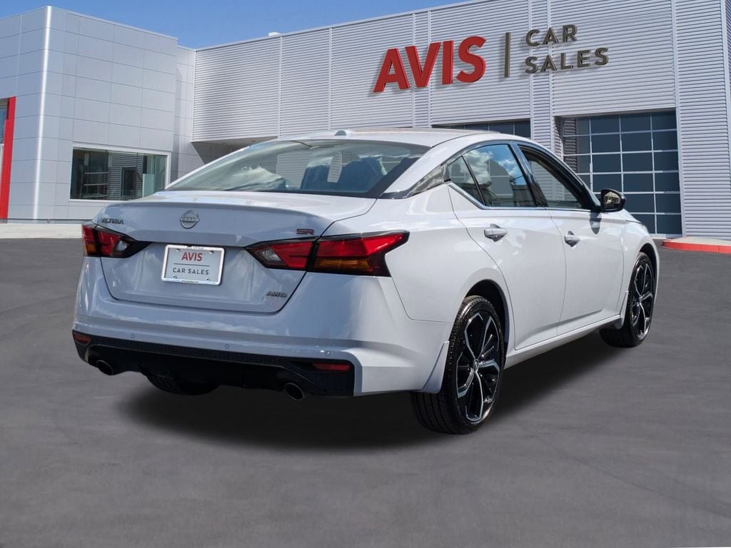 Thumbnail: 2025 Nissan Altima - 6