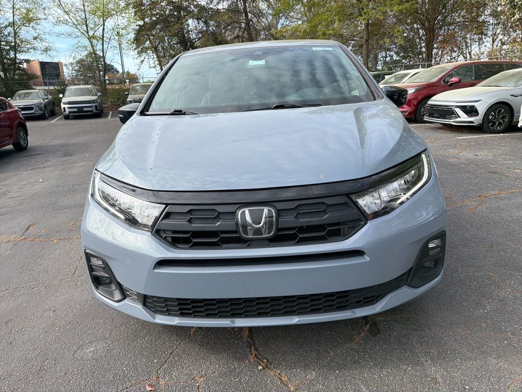 Thumbnail: 2025 Honda Odyssey - 2