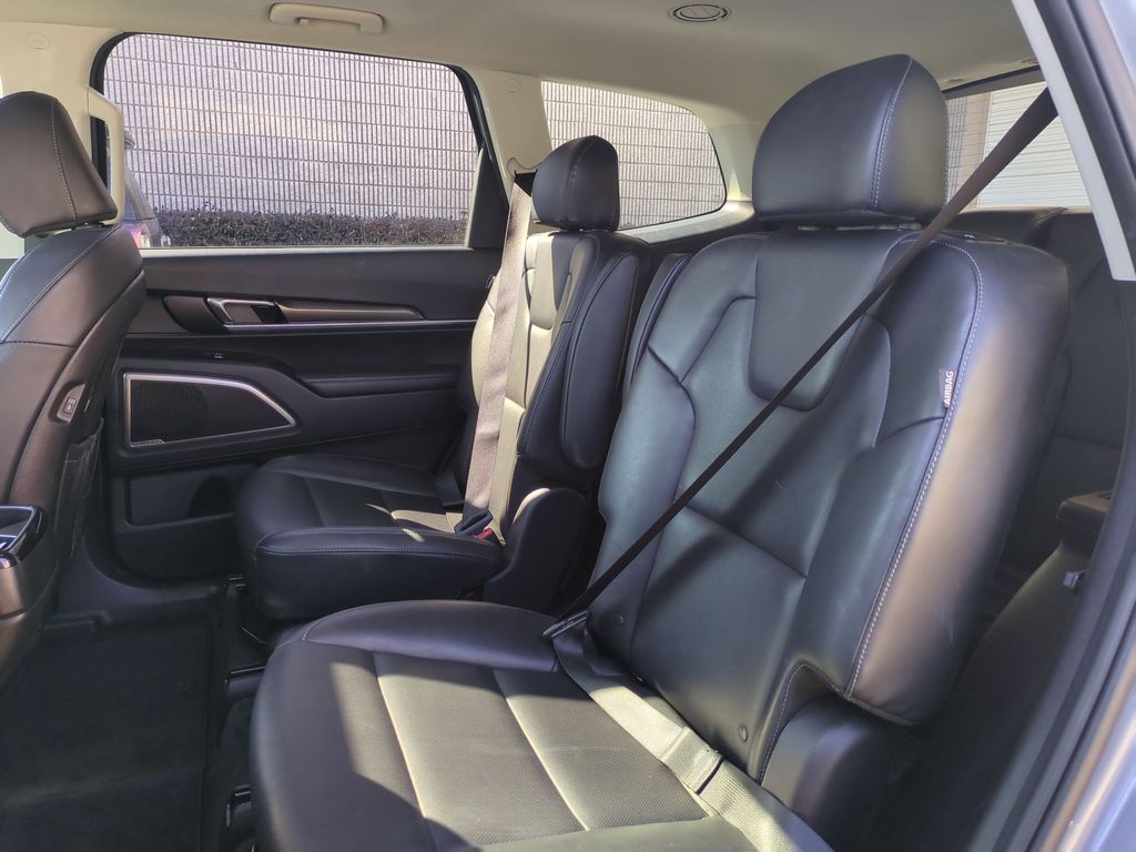 Thumbnail: 2025 Kia Telluride - 28