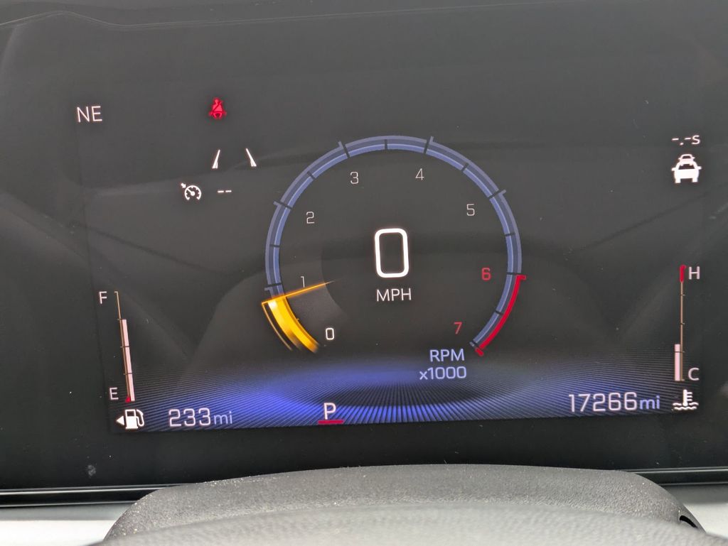 Thumbnail: 2025 Chevrolet Trax - 15