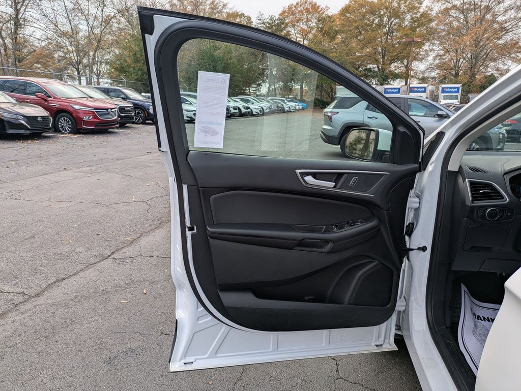 Thumbnail: 2024 Ford Edge - 9