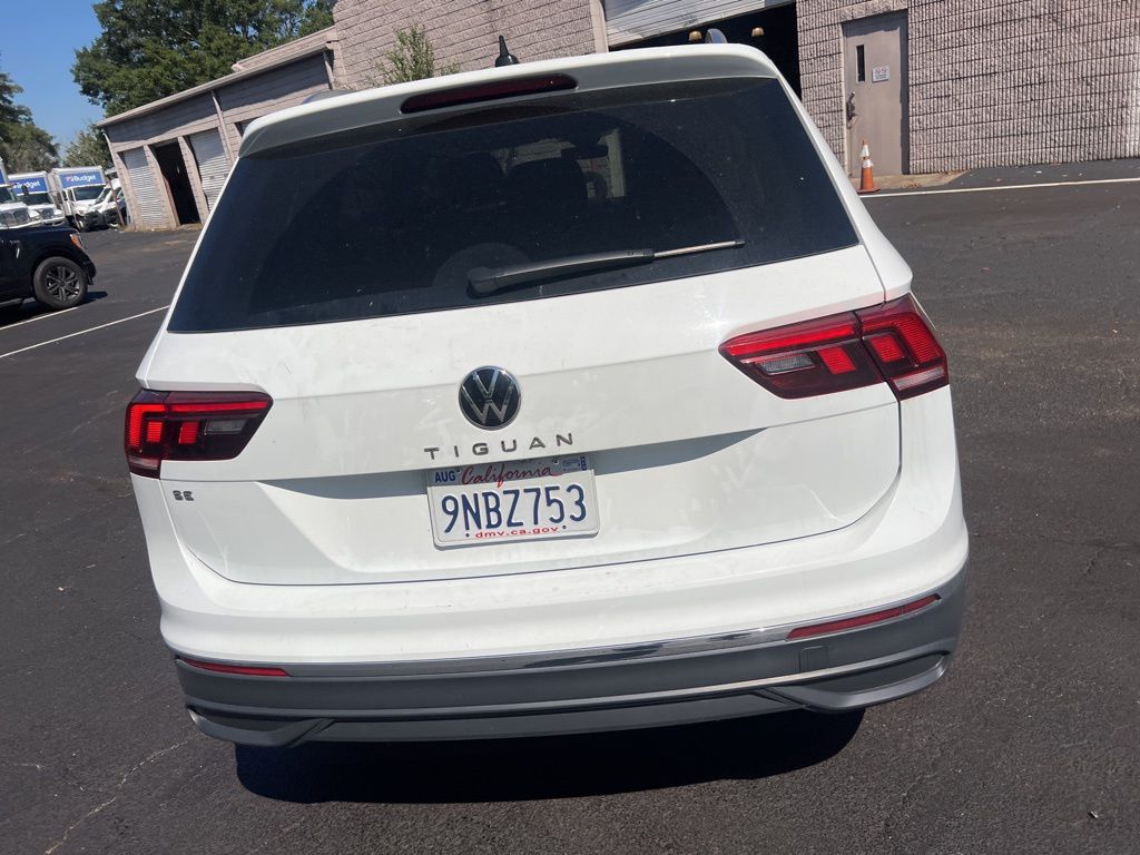 Thumbnail: 2024 Volkswagen Tiguan - 10