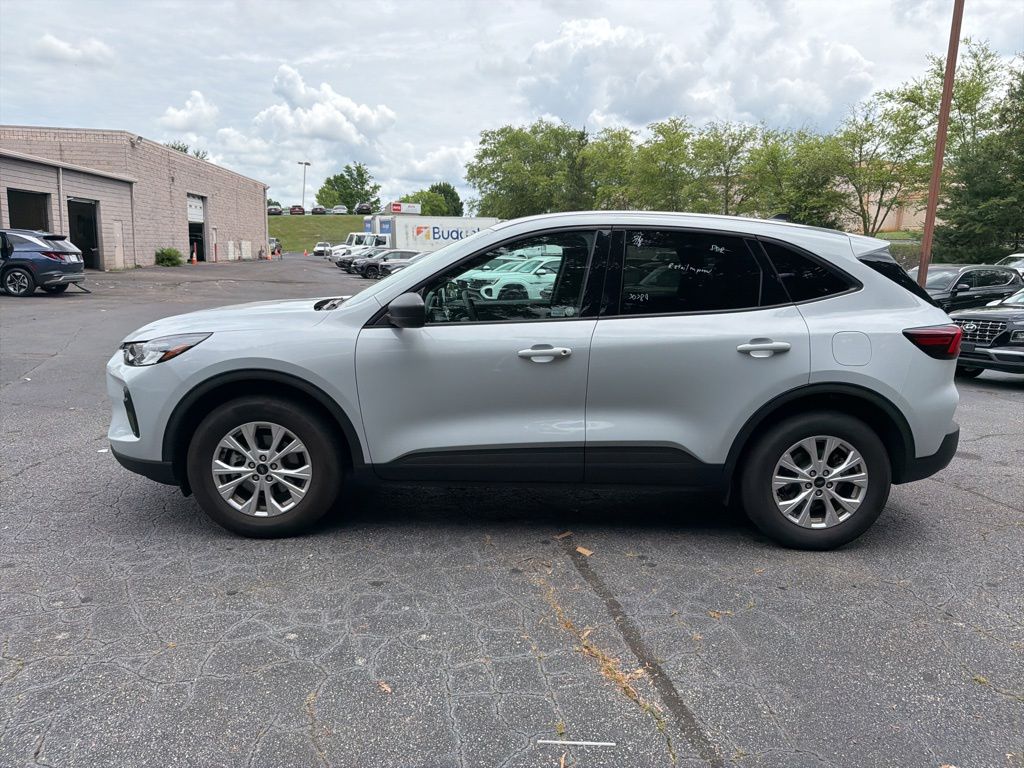 Thumbnail: 2025 Ford Escape - 7