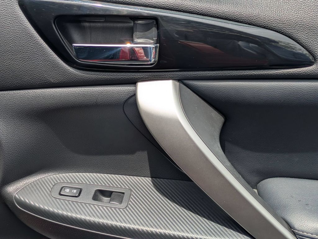 Thumbnail: 2025 Mitsubishi Eclipse Cross - 34