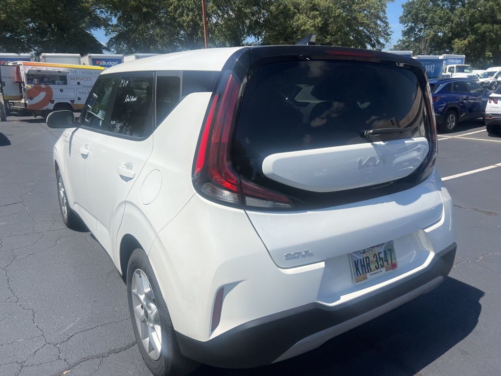 Thumbnail: 2024 Kia Soul - 10