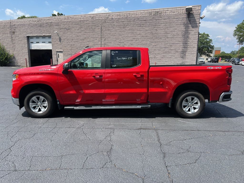 Thumbnail: 2023 Chevrolet Silverado 1500 - 4