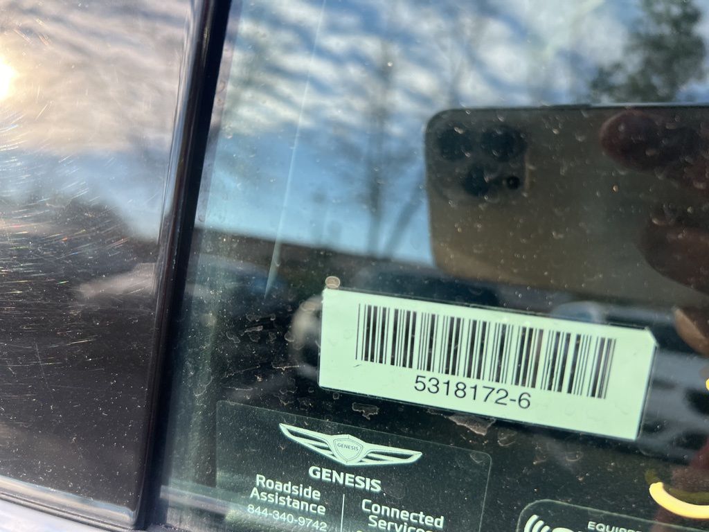 Thumbnail: 2023 Genesis G80 - 8