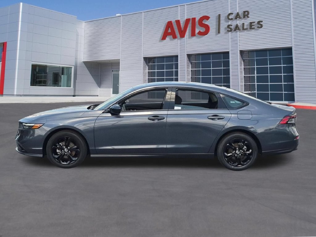 2025 Honda Accord SE - Photo 10