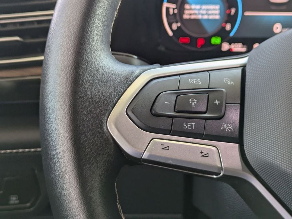 Thumbnail: 2025 Volkswagen Atlas - 19