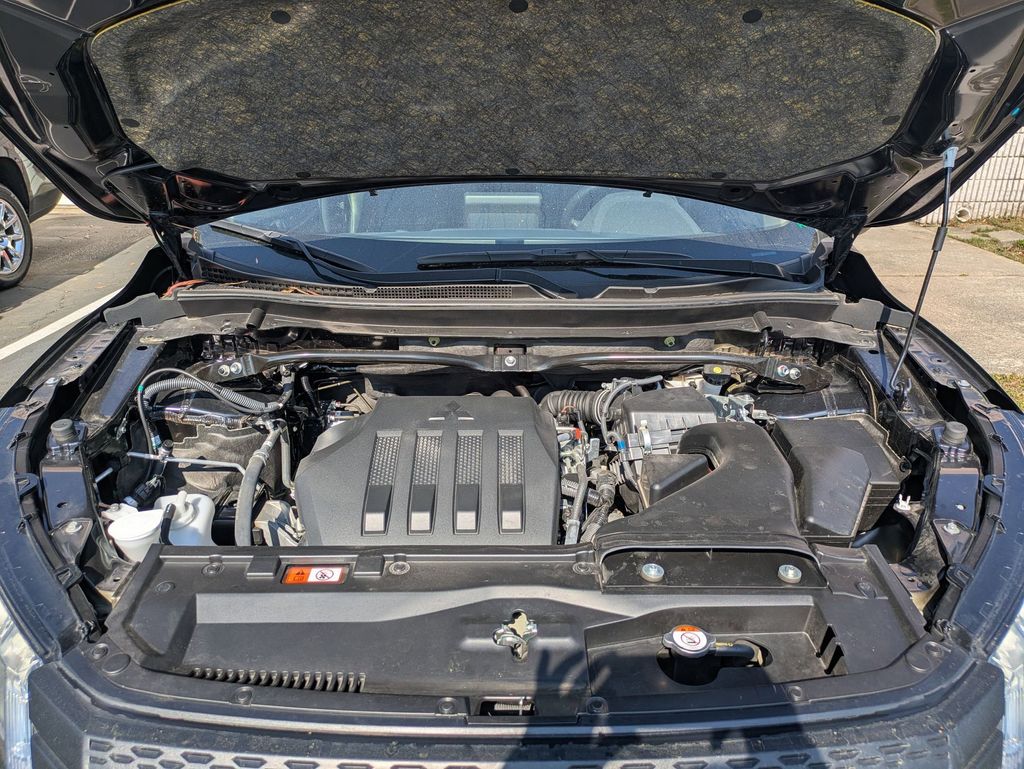 Thumbnail: 2025 Mitsubishi Eclipse Cross - 34