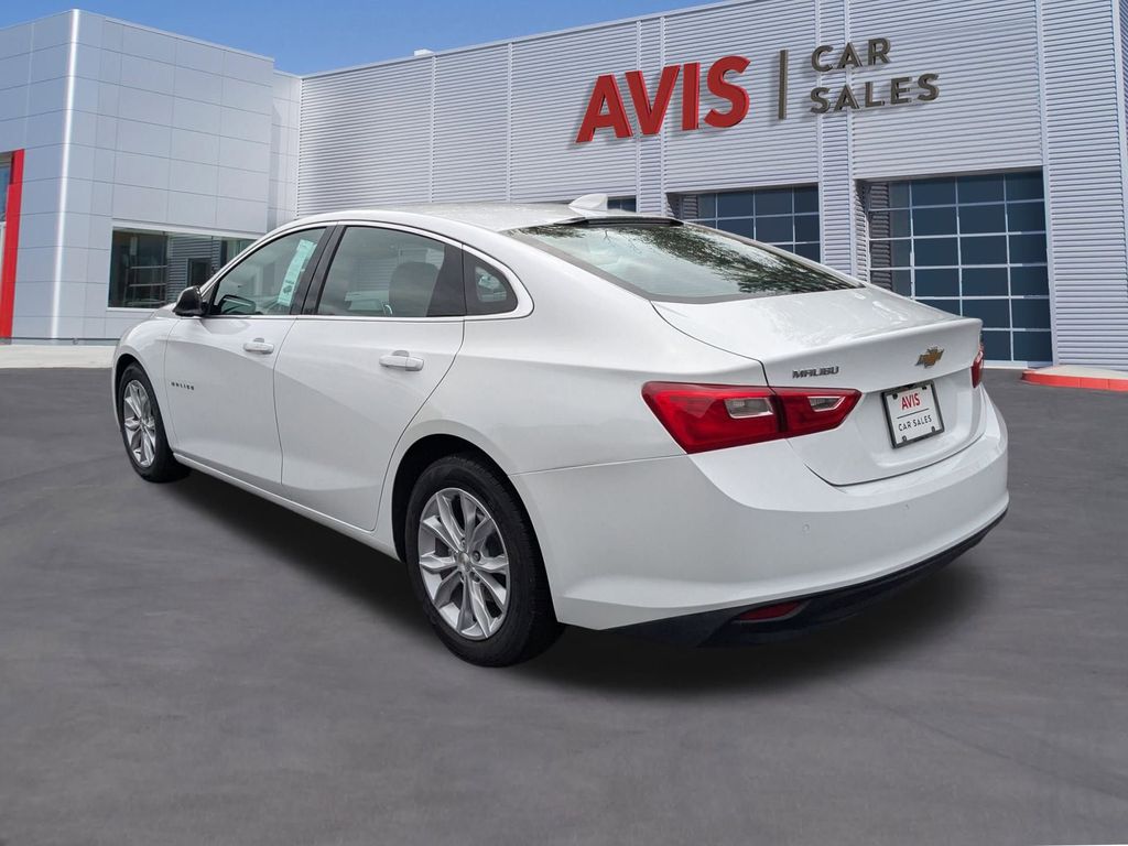 Thumbnail: 2024 Chevrolet Malibu - 9
