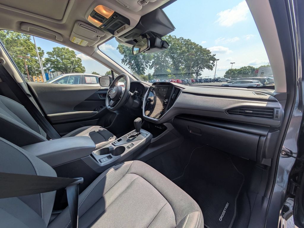 Thumbnail: 2025 Subaru Crosstrek - 31